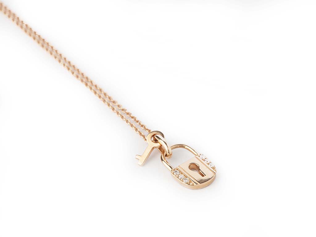 Rose Gold Necklace with Lock
