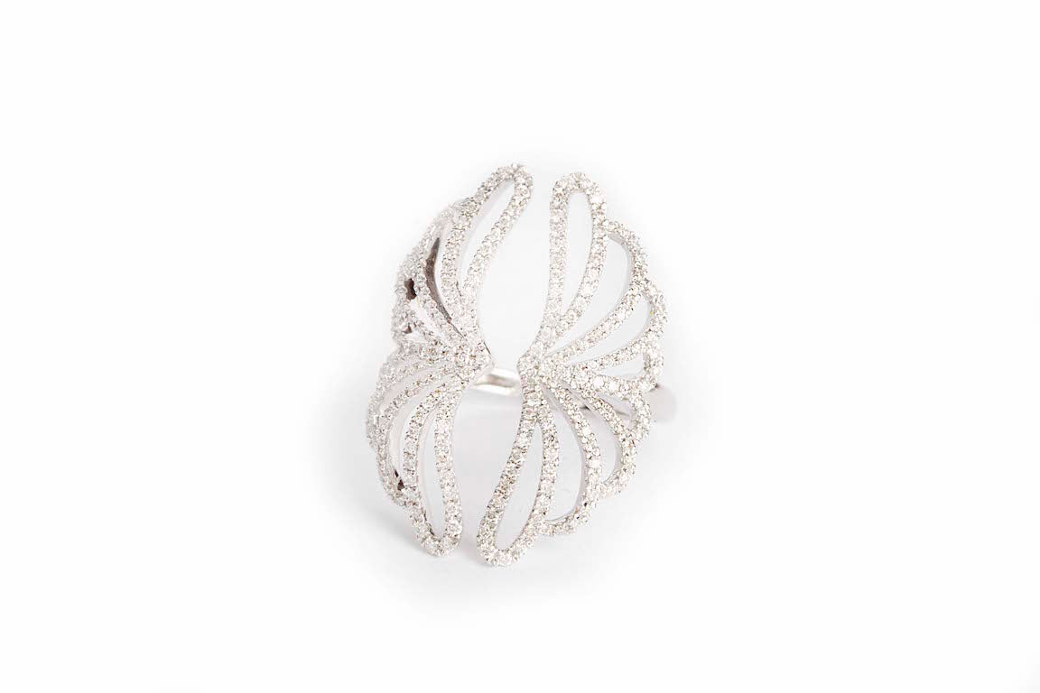 Wings Ring with Diamond