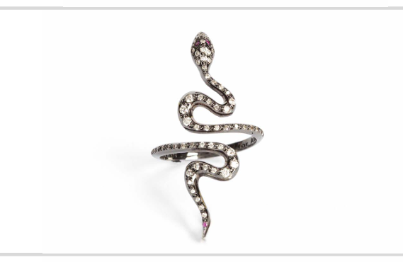 Ring b/g Snake Design in Diamond